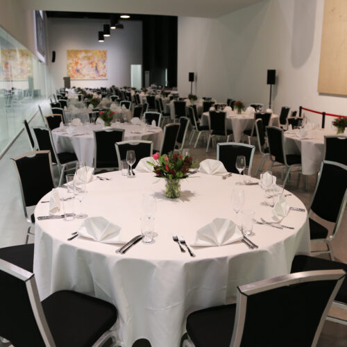 Der Veranstaltungssaal im Museum Angerlehner mit Gala-Bestuhlung